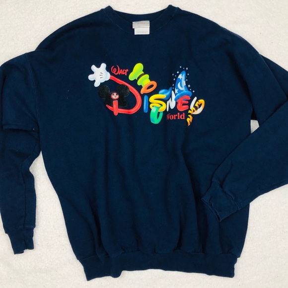 Navy Graphic Sweatshirt 